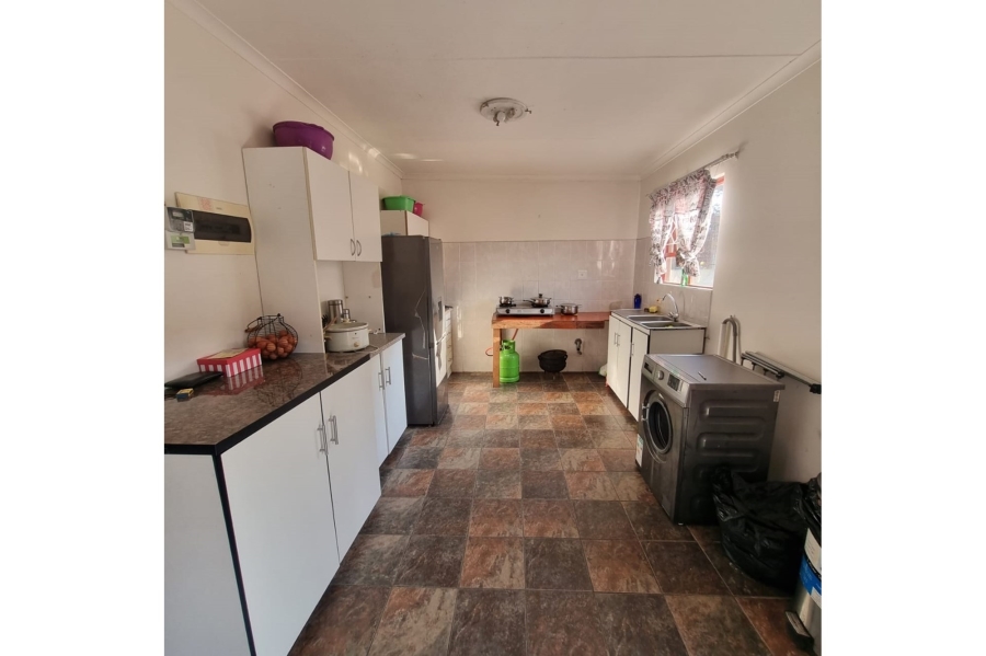 To Let 1 Bedroom Property for Rent in Cambridge Eastern Cape